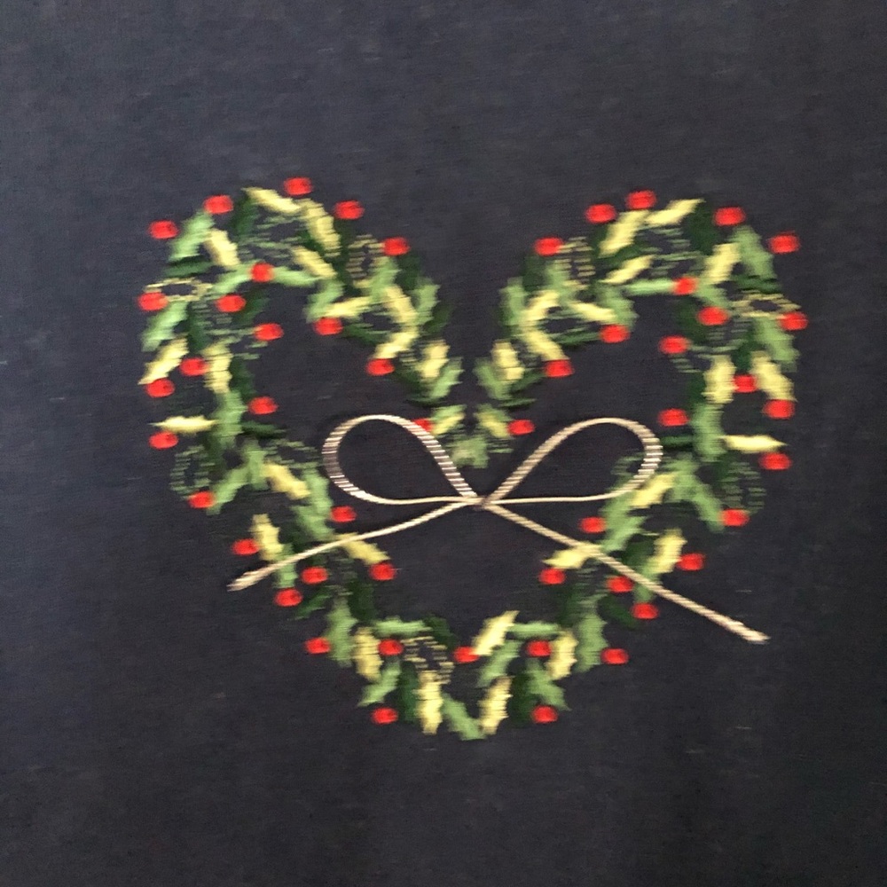 Basic Editions Blue Christmas Sweatshirt Sz. Lg. - Picture 2 of 6